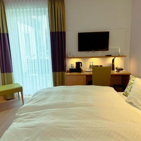 Hotel Restaurant Thum バーリンゲン エクステリア 写真